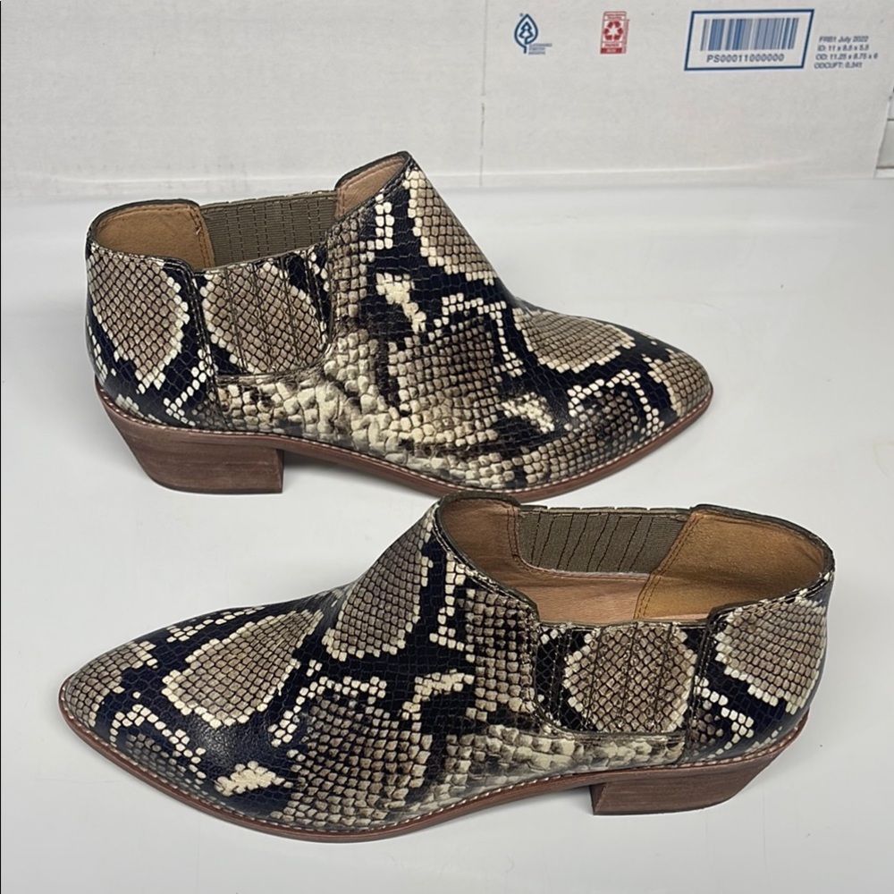 - Madewell Snakeskin Slip-On Boots Size 8 NWOT’s
